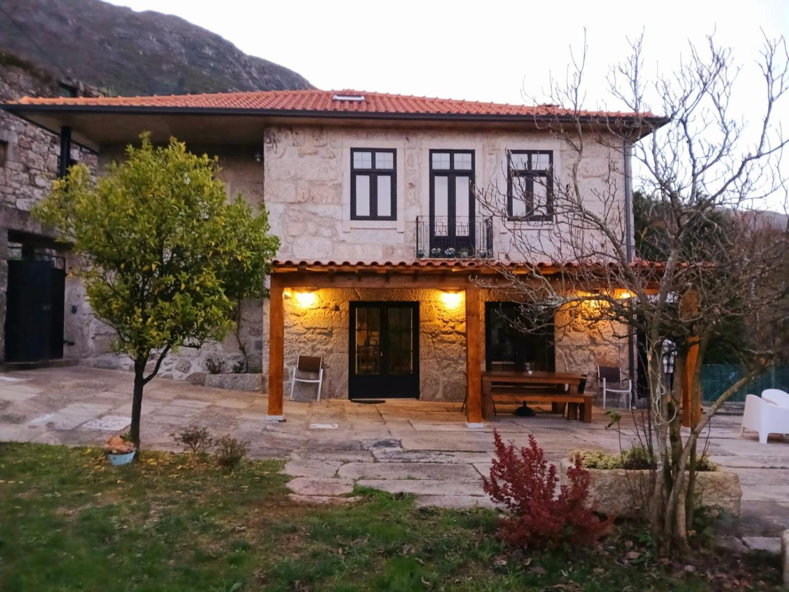 Dos Santos - Ferienhaus *